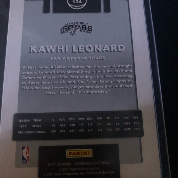 Kawhi Leonard Spurs Basketball Card - Picture 5 of 6